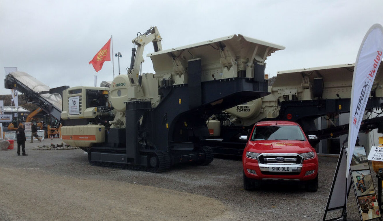 LT120 from back left of stand