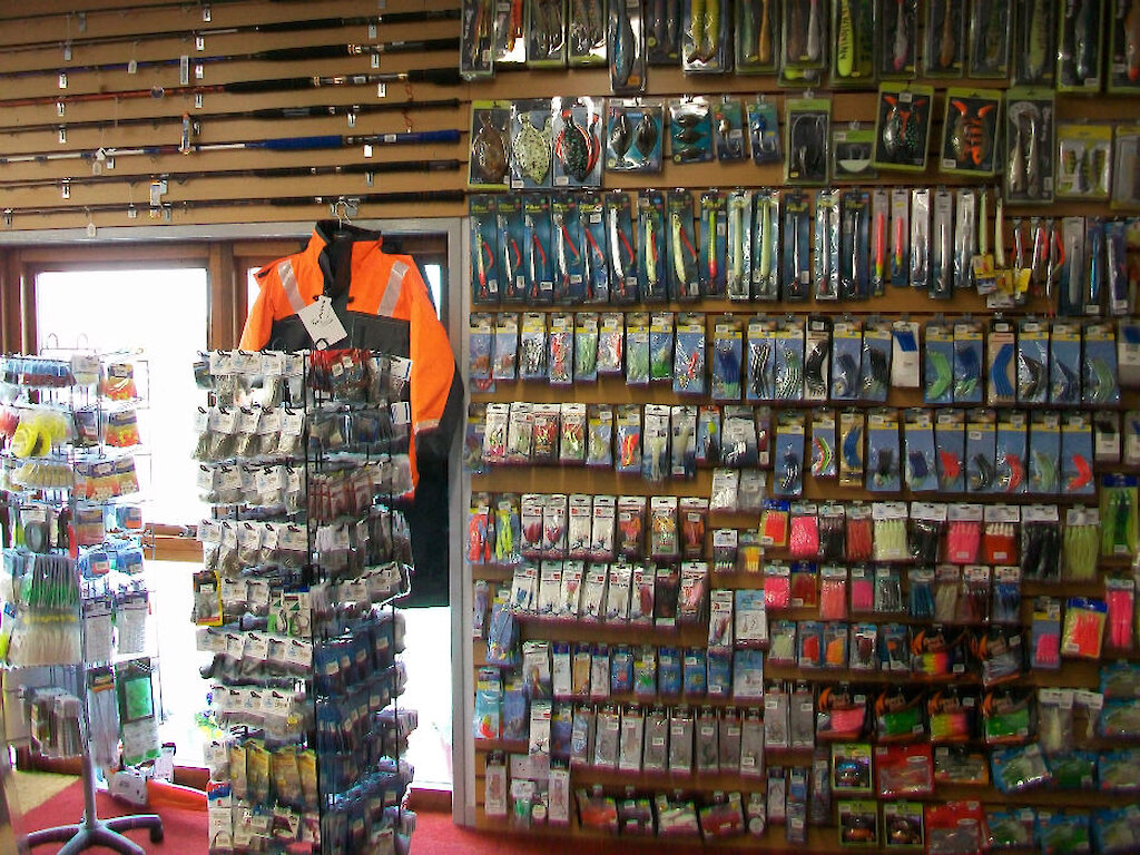 Fishing rods & tackle